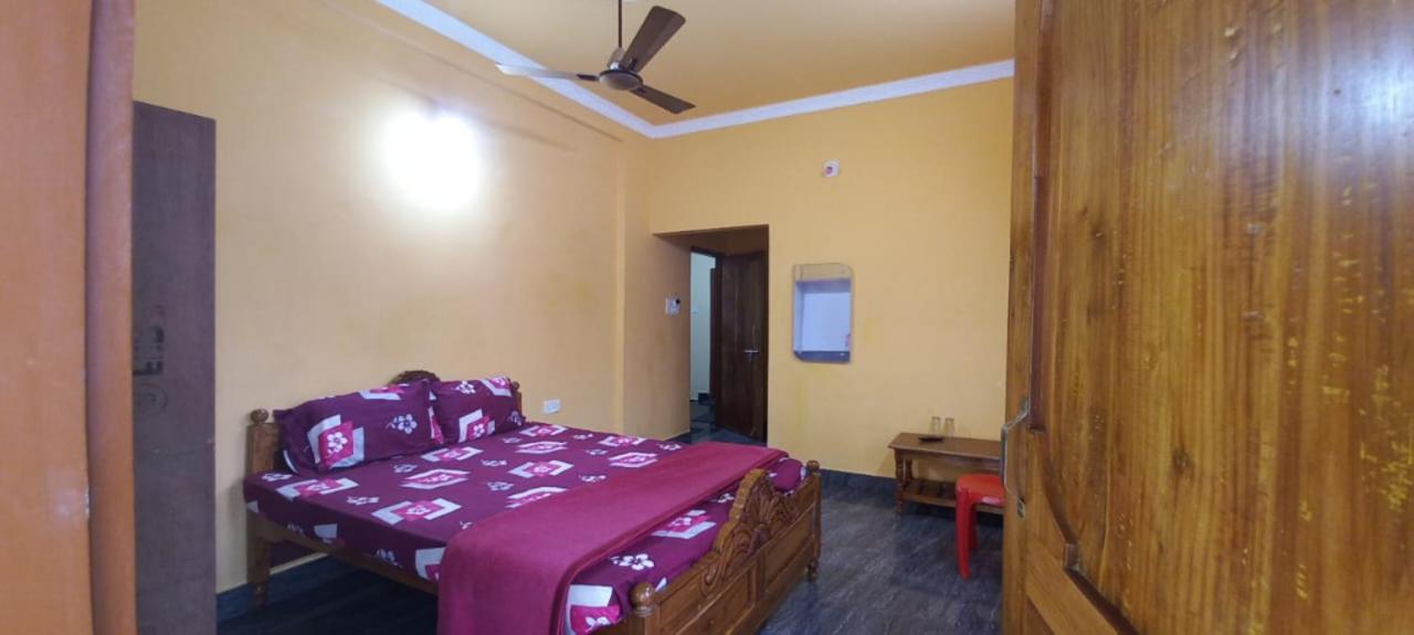 Goroomgo Neelachal Holiday Nibasa Puri Near Sea Beach Area - Perfect Location With Excellent Service Awarded Extérieur photo